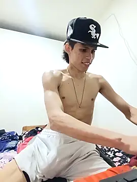 mazo18 online show from 04-17-26, 12:46