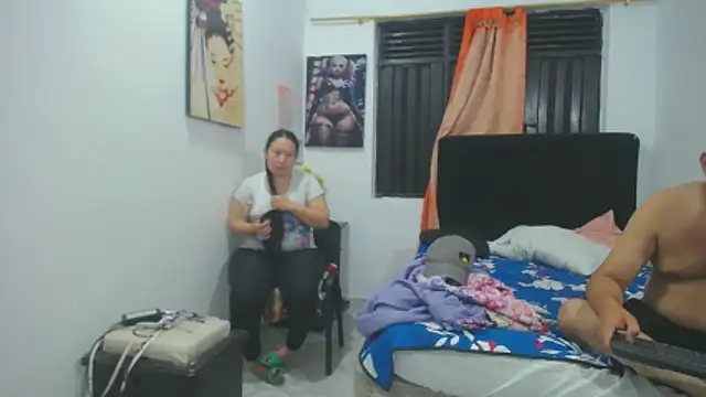 Meloncillo and Babyliss99 online show from 04-12-26, 06:38