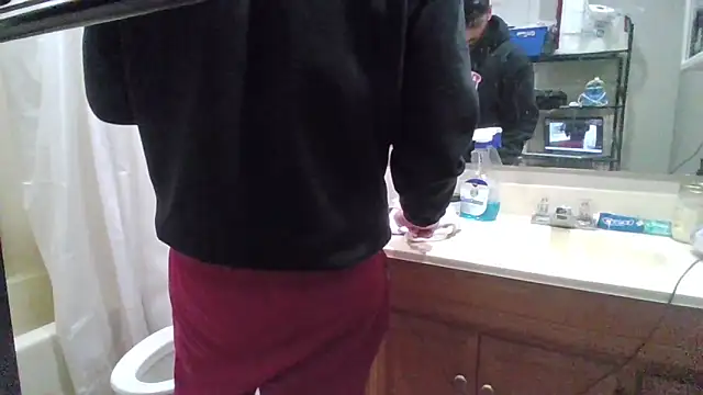 Snapshot of StroknGoon69 chatting on 12-19-25, 09:39 StroknGoon69 online show from 12-19-25, 09:39