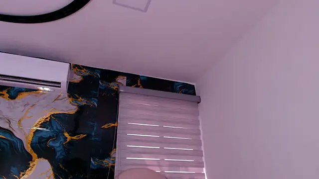 Snapshot of caata_cata chatting on 05-15-26, 07:23 caata cata online show from 05-15-26, 07:23