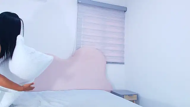 caata cata online show from 02-24-26, 07:15