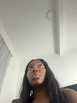 MerliaSsomer online show from 11-22-25, 12:04