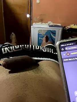 Snapshot of boy_perfect6 chatting on 01-12-26, 06:26 boy perfect6 online show from 01-12-26, 06:26