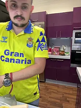 Snapshot of Arabxlyoung chatting on 02-27-26, 08:41 Arabxlyoung online show from 02-27-26, 08:41