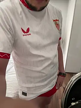 Snapshot of Arabxlyoung chatting on 03-03-26, 10:44 Arabxlyoung online show from 03-03-26, 10:44