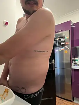 Snapshot of Arabxlyoung chatting on 02-25-26, 01:00 Arabxlyoung online show from 02-25-26, 01:00