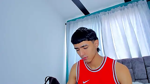 Anthony carter online show from 12-04-25, 01:54