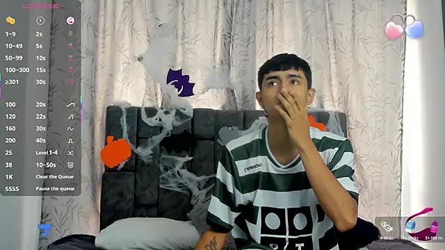 Anthony carter online show from 10-28-25, 01:32