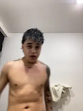 Snapshot of jeff2995_ chatting on 10-24-25, 03:27 jeff2995 online show from 10-24-25, 03:27