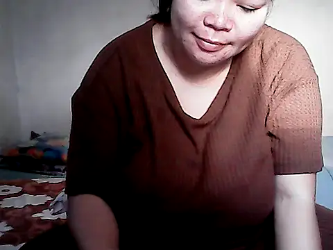 HornyPussie69 online show from 12-03-25, 11:04