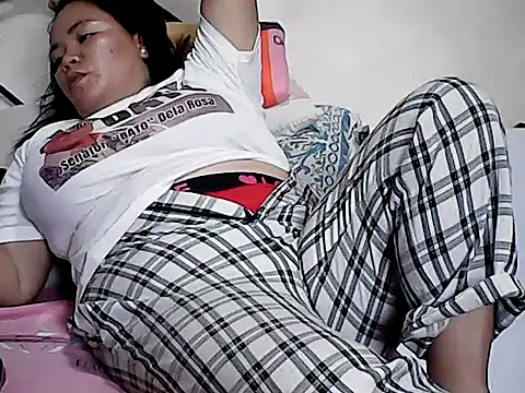 HornyPussie69 online show from 05-18-26, 01:06