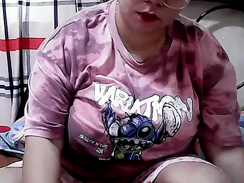 HornyPussie69 online show from 04-09-26, 11:44