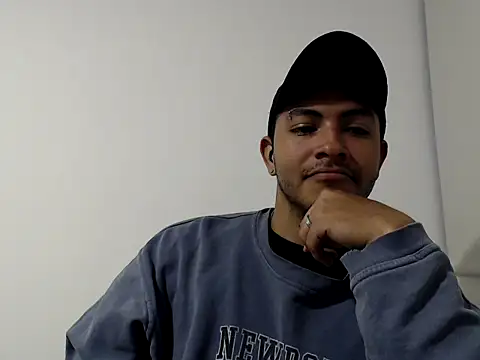 Snapshot of Ander_Wolf chatting on 01-07-26, 11:10 Ander Wolf online show from 01-07-26, 11:10