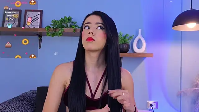 Megan Ritz online show from 12-22-25, 03:17