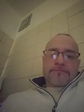 Curious9884 online show from 03-18-26, 12:03