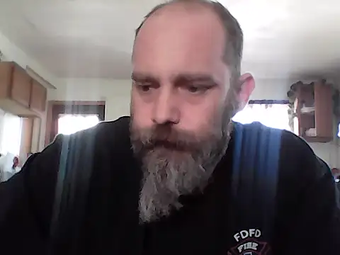 Snapshot of crazyheratic8 chatting on 02-18-26, 06:26 crazyheratic8 online show from 02-18-26, 06:26