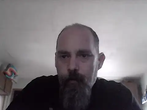 crazyheratic8 online show from 04-04-26, 01:50
