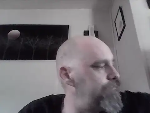 crazyheratic8 online show from 04-30-26, 07:54