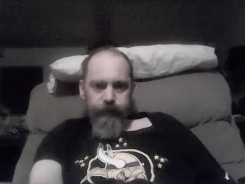 crazyheratic8 online show from 12-18-25, 02:38