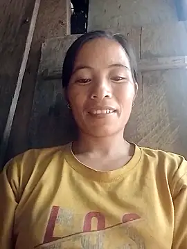 Snapshot of -Lauren- chatting on 10-01-25, 03:22 -Lauren- online show from 10-01-25, 03:22