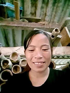 Snapshot of -Lauren- chatting on 10-14-25, 12:22 -Lauren- online show from 10-14-25, 12:22