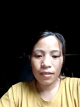 Snapshot of -Lauren- chatting on 10-07-25, 12:00 -Lauren- online show from 10-07-25, 12:00