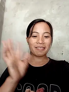 Snapshot of -Lauren- chatting on 10-03-25, 02:59 -Lauren- online show from 10-03-25, 02:59
