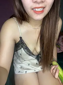 Snapshot of Nhim_xynk chatting on 10-17-25, 05:55 Nhim xynk online show from 10-17-25, 05:55