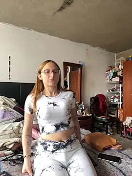 imariahot online show from 10-01-25, 03:05
