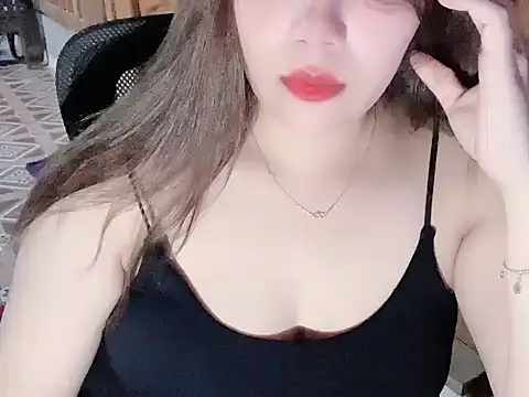 Snapshot of Subita_nice chatting on 04-14-26, 02:22 Subita nice online show from 04-14-26, 02:22