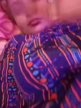 Snapshot of Neelam-baby1 chatting on 06-14-26, 06:53 Neelam-baby1 online show from 06-14-26, 06:53