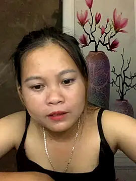 lan-xinh01 online show from 10-02-25, 01:03