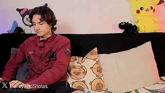 Darcy and Stolas online show from 04-03-26, 08:32