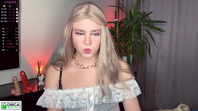 Snapshot of Anjalin_sososok1 chatting on 10-13-25, 05:20 Anjalin sososok1 online show from 10-13-25, 05:20