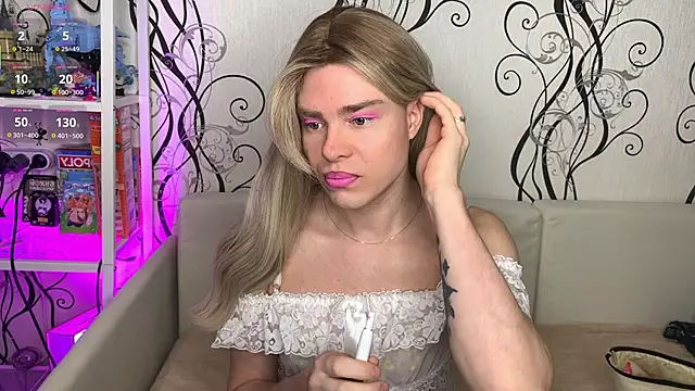 Anjalin sososok1 online show from 04-11-26, 04:09