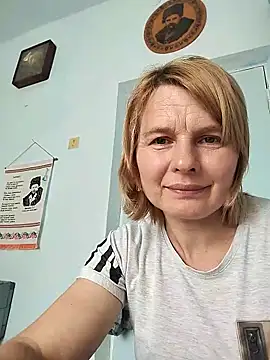 Masha412111 online show from 05-12-26, 07:27