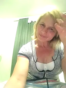 Masha412111 online show from 07-07-26, 08:45