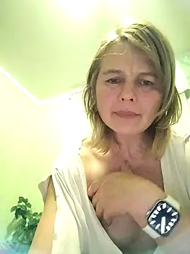 Masha412111 online show from 12-02-25, 09:05