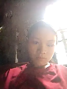 Snapshot of Hin_xx chatting on 10-14-25, 05:52 Hin xx online show from 10-14-25, 05:52