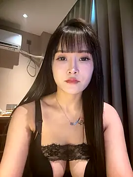 Snapshot of weiweibaby9 chatting on 10-11-25, 07:31 weiweibaby9 online show from 10-11-25, 07:31
