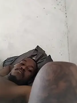 Thabisomgaga1 online show from 02-05-26, 09:27