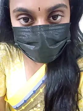 Snapshot of Dheronika_sweetie chatting on 10-11-25, 02:51 Dheronika sweetie online show from 10-11-25, 02:51