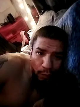 Snapshot of JNTre chatting on 01-15-26, 06:17 JNTre online show from 01-15-26, 06:17