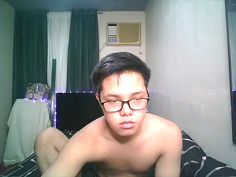 hot babyboy26 online show from 10-27-25, 06:58