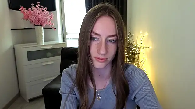 GoldenRose  online show from 03-12-26, 02:10