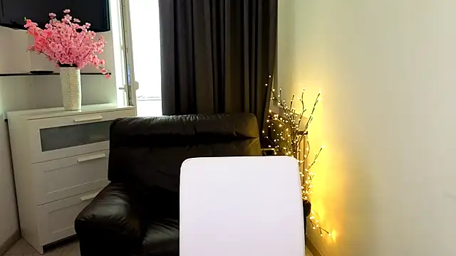 GoldenRose  online show from 03-11-26, 01:16