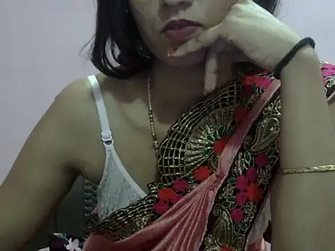 Laila Cute online show from 04-22-26, 05:31