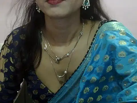 Laila Cute online show from 06-28-26, 03:07
