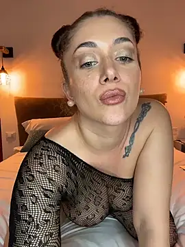 Snapshot of Malasantababy chatting on 02-04-26, 08:59 Malasantababy online show from 02-04-26, 08:59