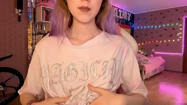 Jerrieberry online show from 02-12-26, 01:44